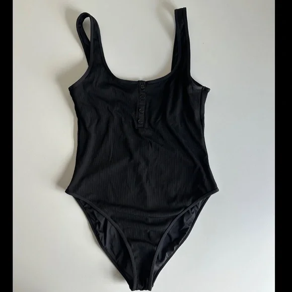 AVAILABLE - Float On New without Tags Onepiece Ribbed L Space swimsuit - Picture 3 of 7